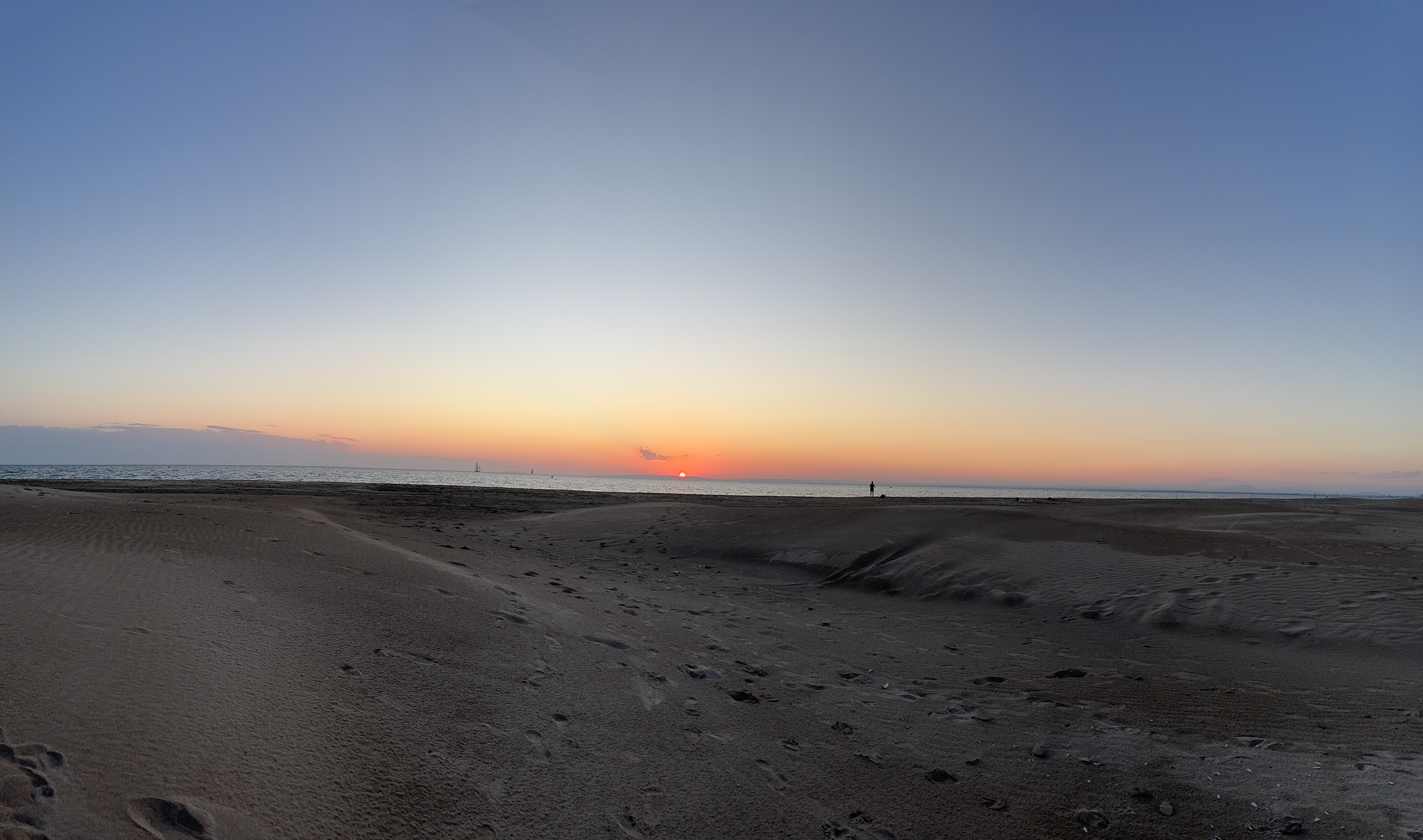 Strand bei Sonnenuntergang
